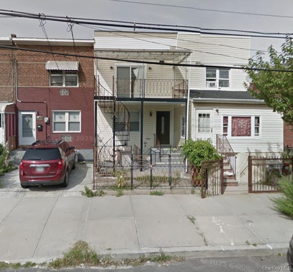 1281 E 223rd Street, Bronx, NY 10466