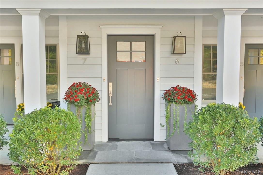 470 Main Street # 7, Armonk, NY 10504