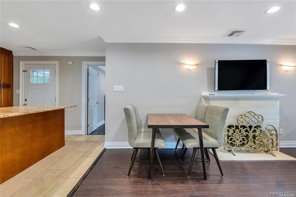 531 Old Country Road, Plainview, NY 11803