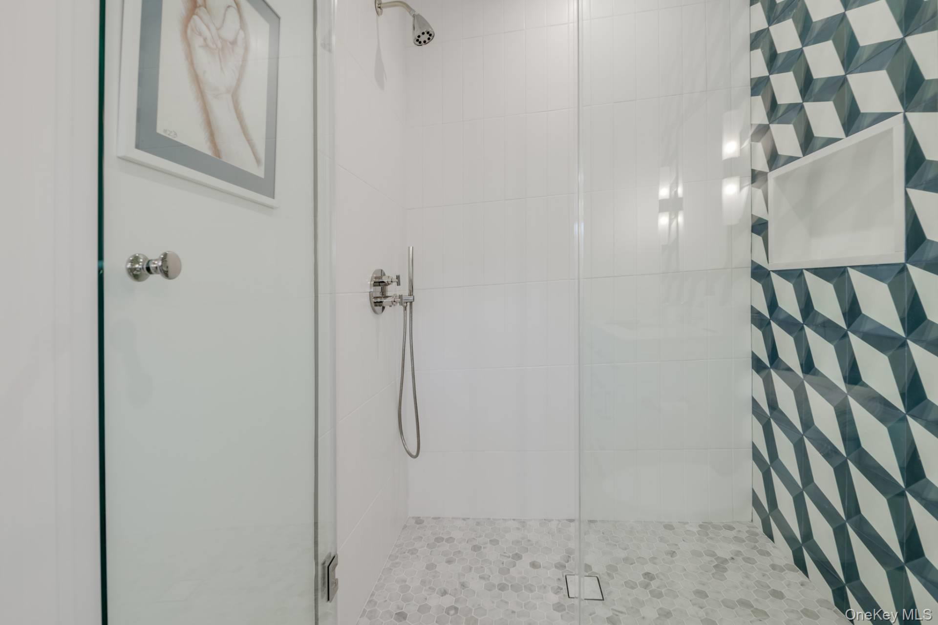 187 Meeting House Lane, Southampton, NY 11968