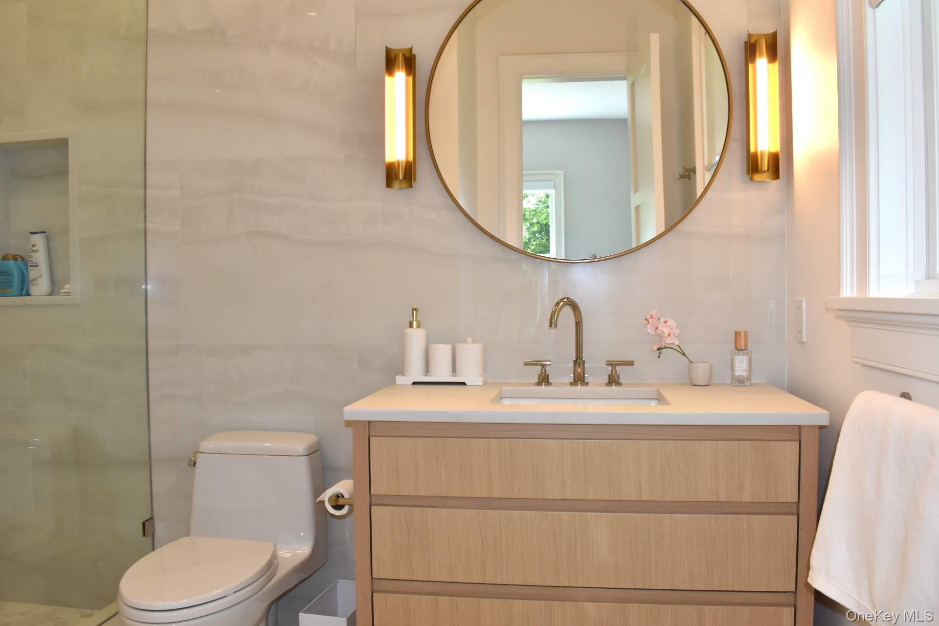 187 Meeting House Lane, Southampton, NY 11968