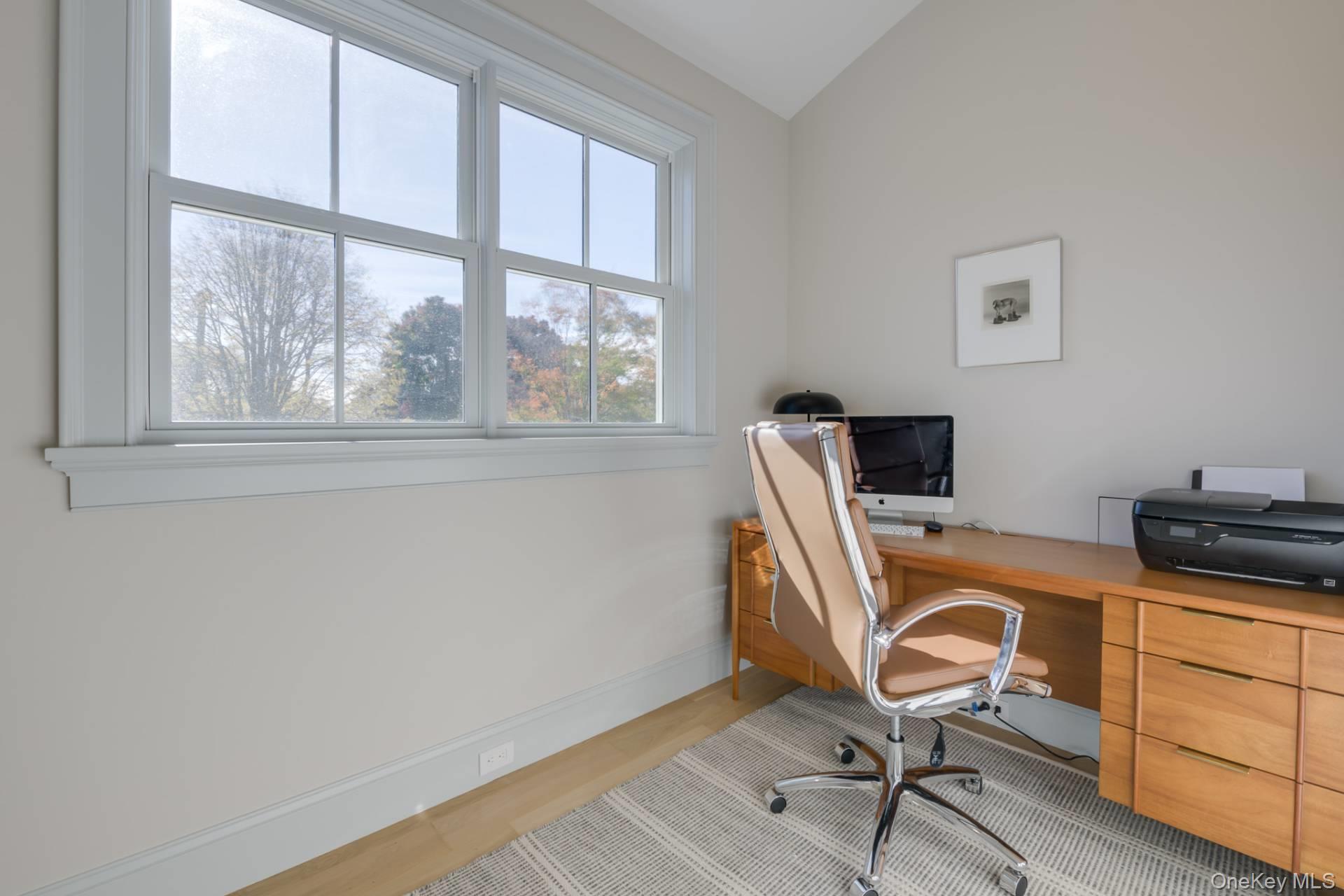 187 Meeting House Lane, Southampton, NY 11968