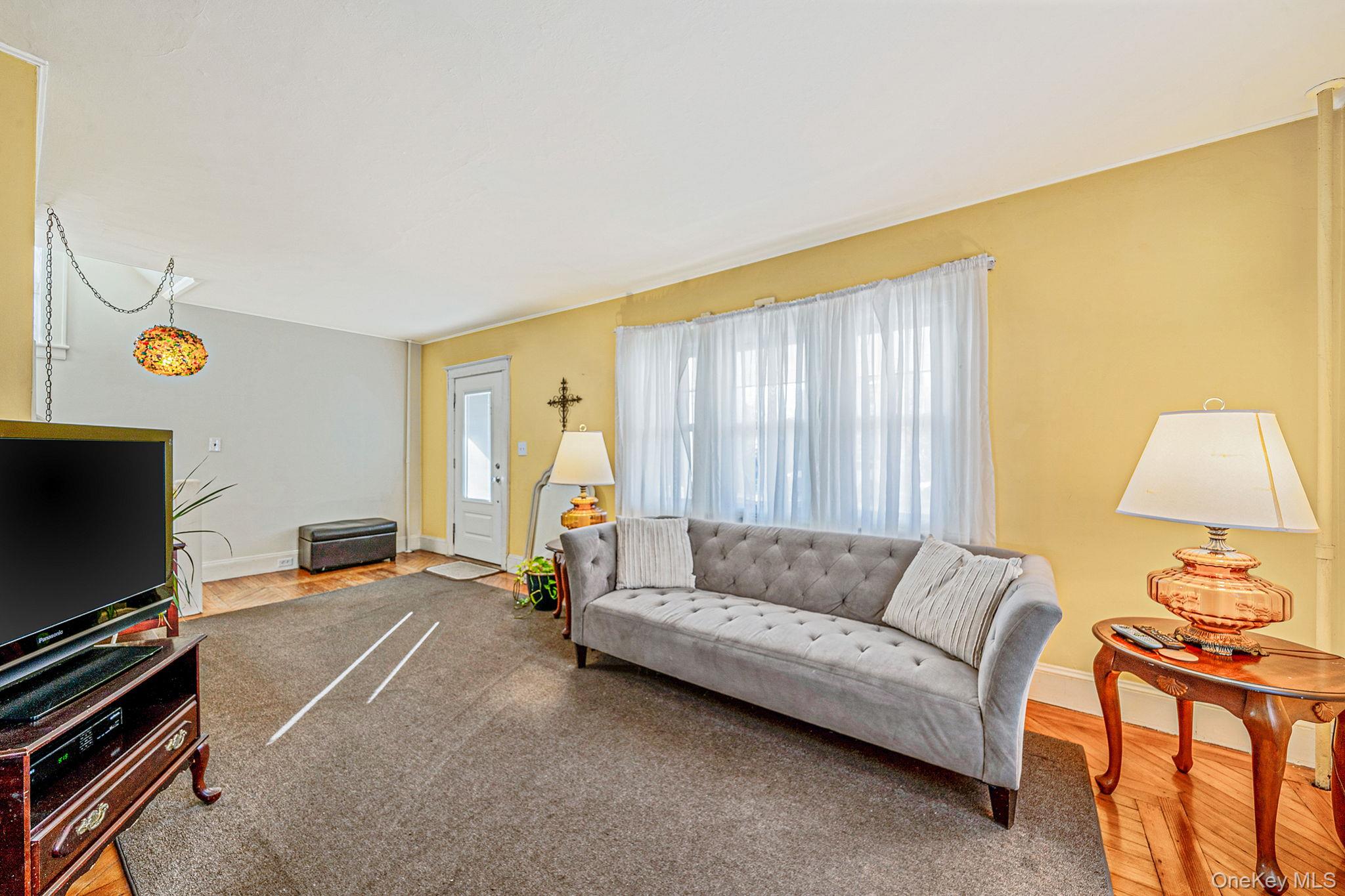 59 Robertson Road, Lynbrook, NY 11563