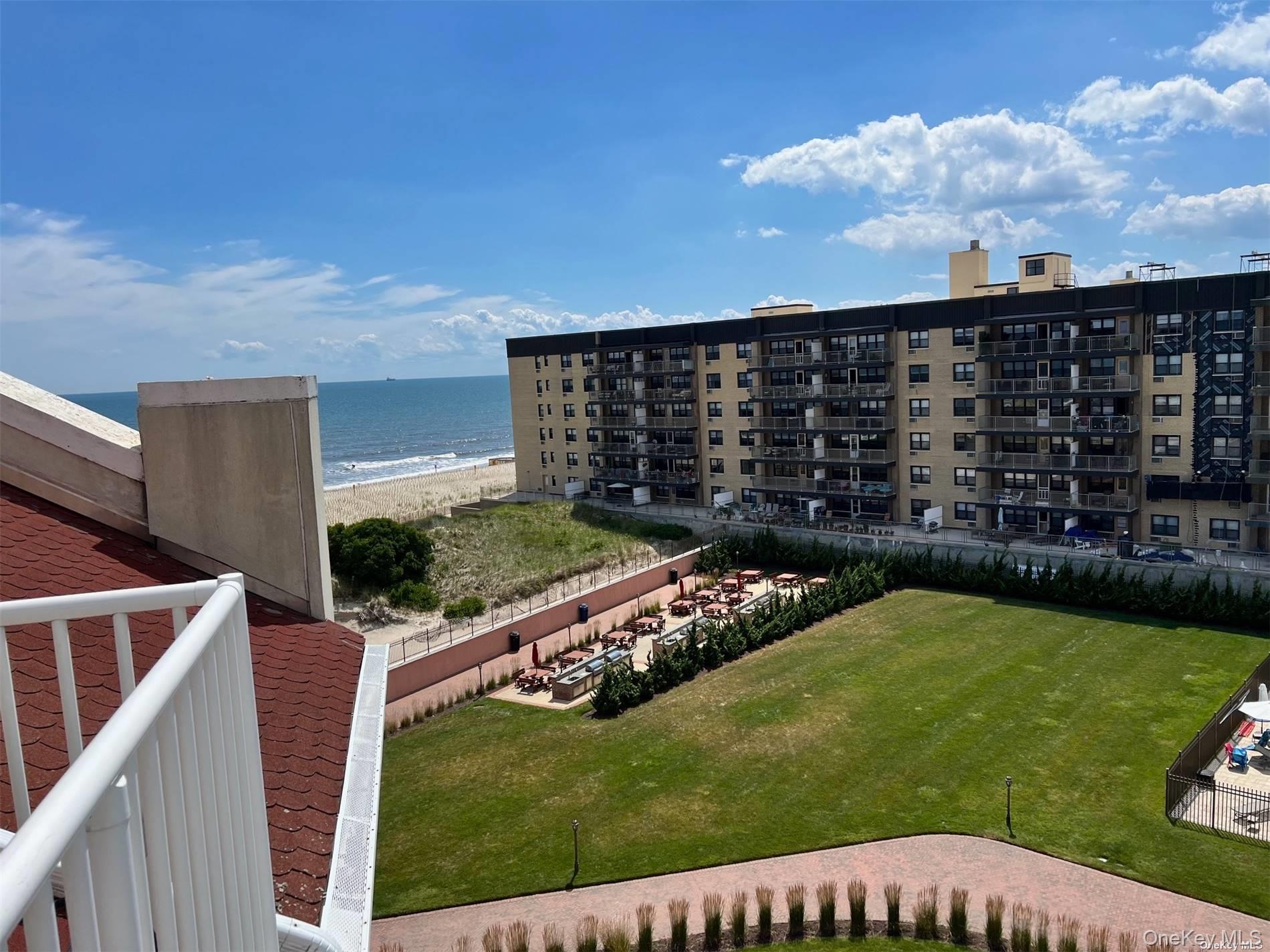 2 Richmond Road # ph 6r, Lido Beach, NY 11561