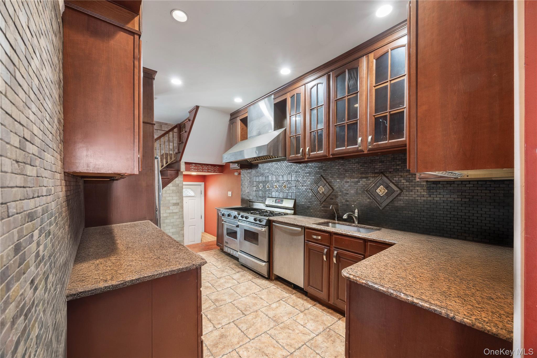 40 Alder Street, Yonkers, NY 10701