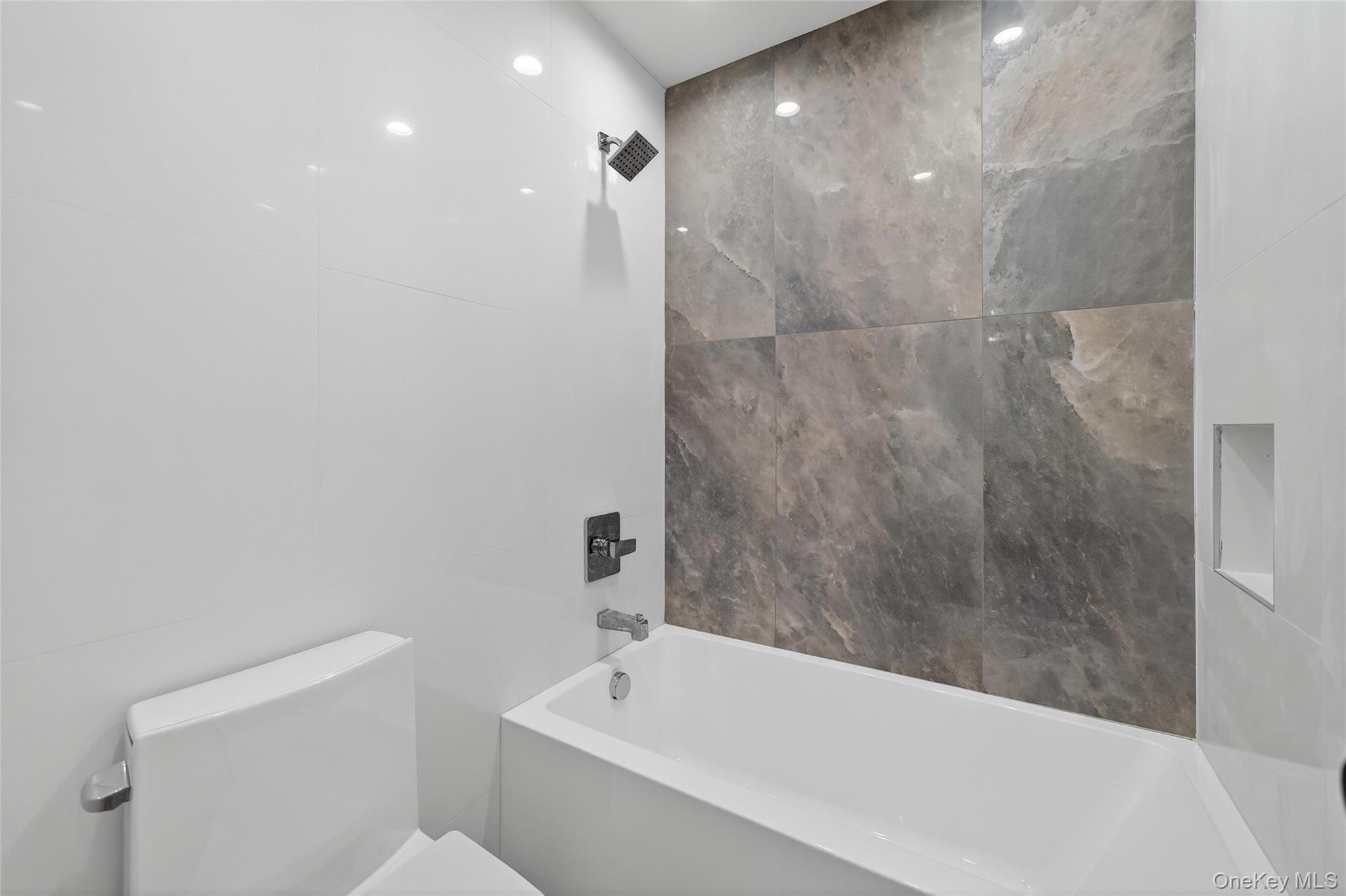 12 E Dillon Road # 202, Monticello, NY 12701