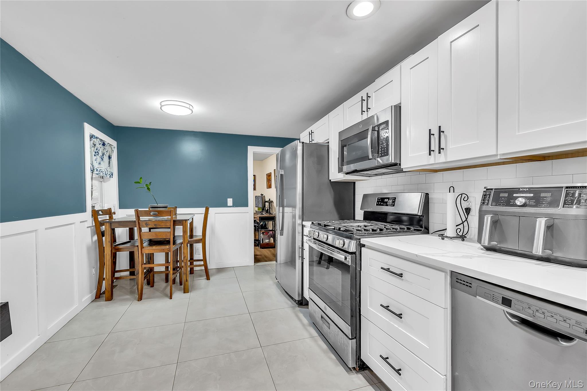 74 Weichers Avenue, Ronkonkoma, NY 11779