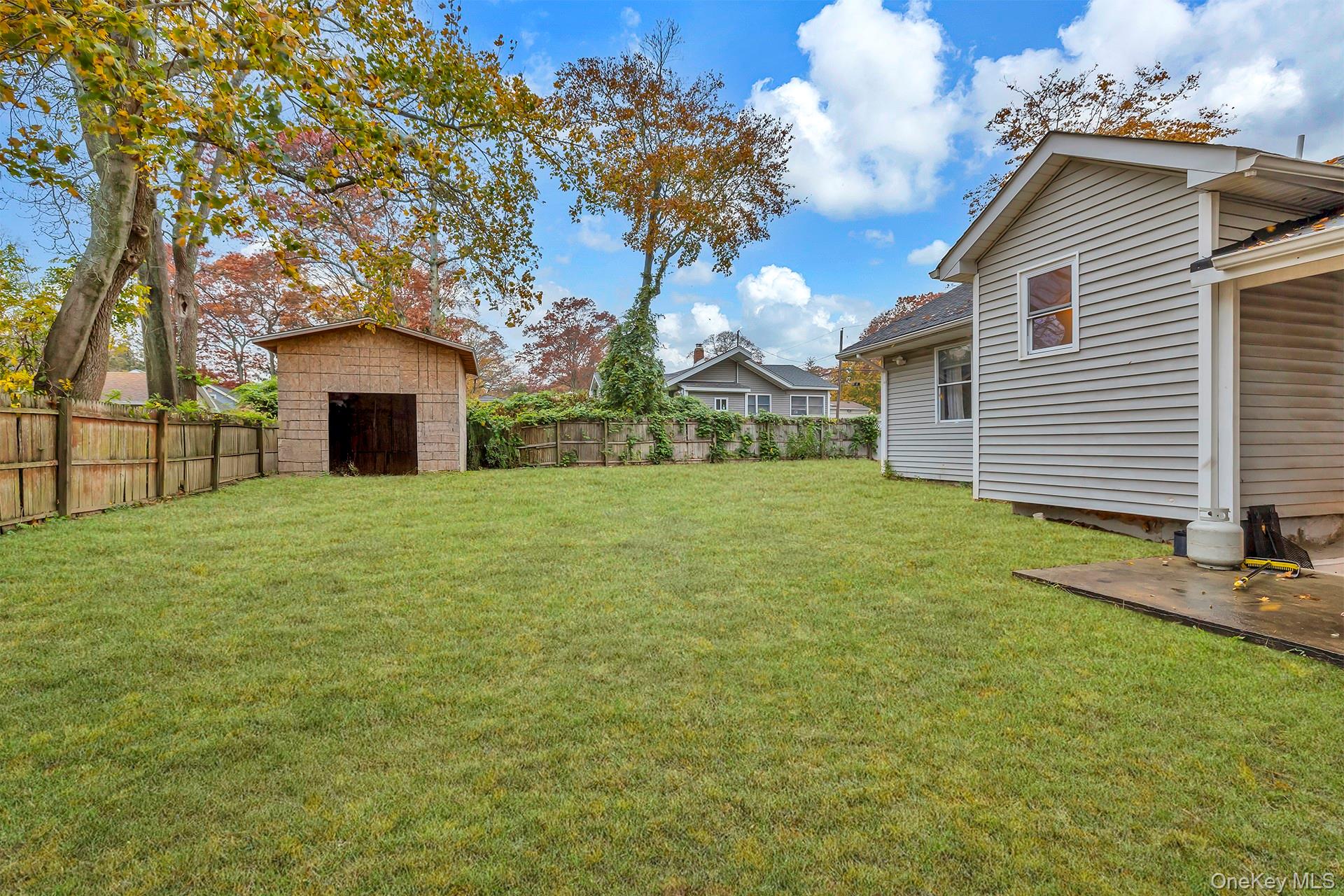 74 Weichers Avenue, Ronkonkoma, NY 11779