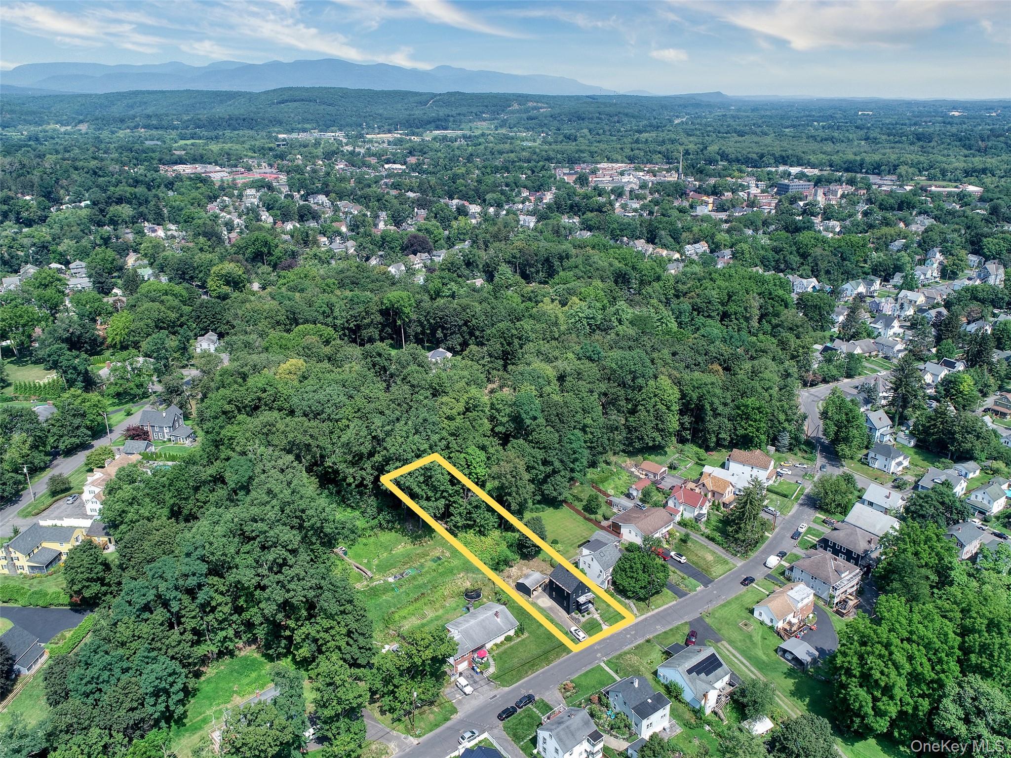 139 Linderman Avenue, Kingston, NY 12401