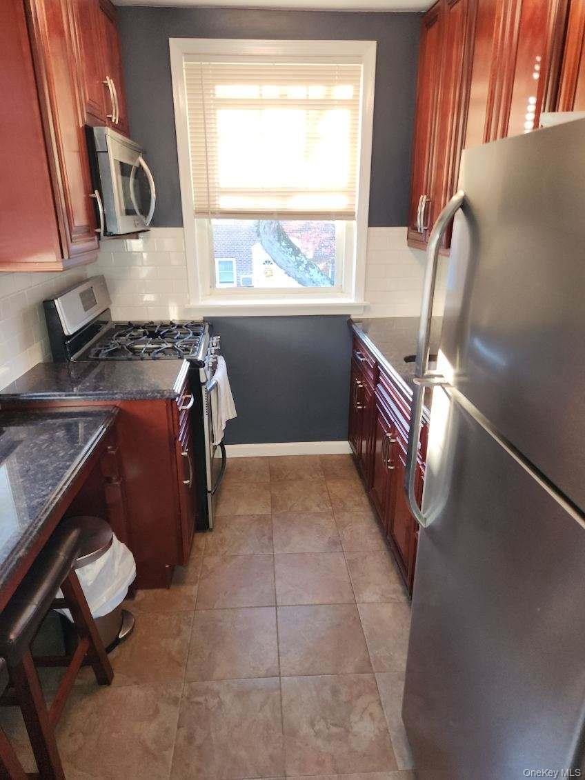 58-14 251st Street # 230, Little Neck, NY 11362