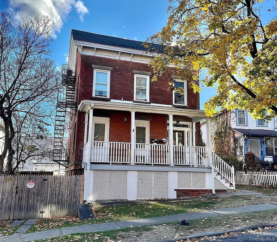 9 S Clinton Street, Poughkeepsie, NY 12601