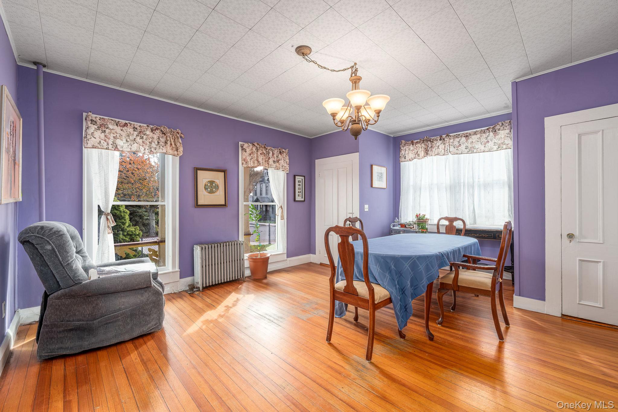 168 Bay Avenue, Greenport, NY 11944