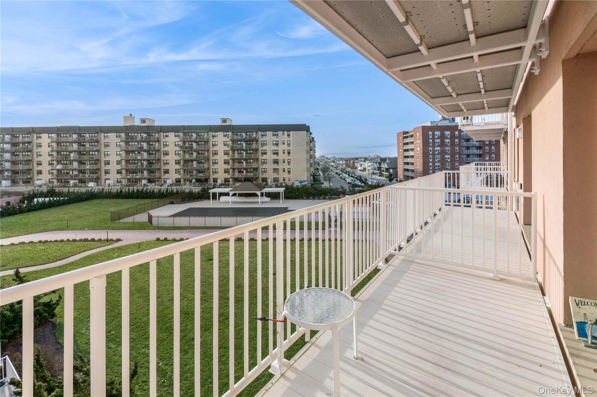2 Richmond Road # 4v, Lido Beach, NY 11561