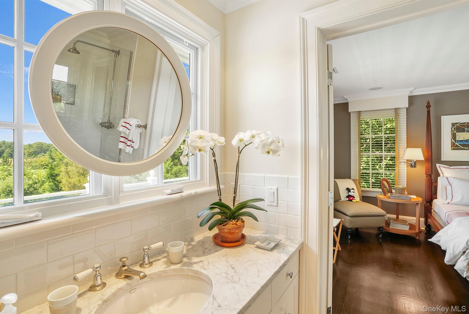 10 Horse Meadow Lane, East Hampton, NY 11937