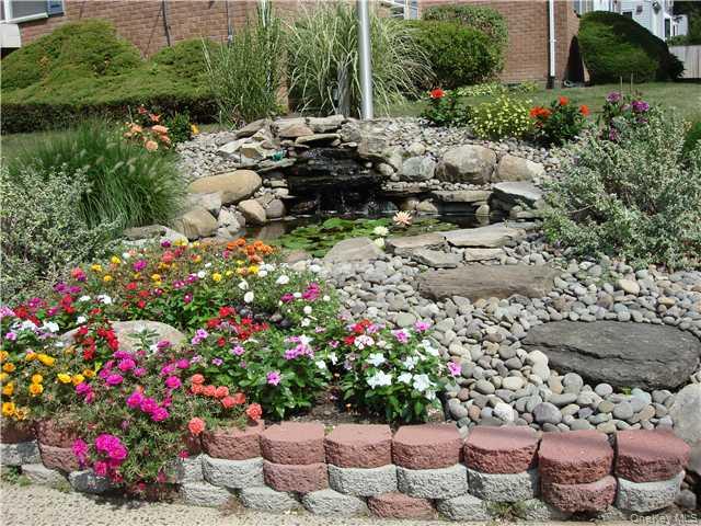 115 Meyer Oval, Pearl River, NY 10965