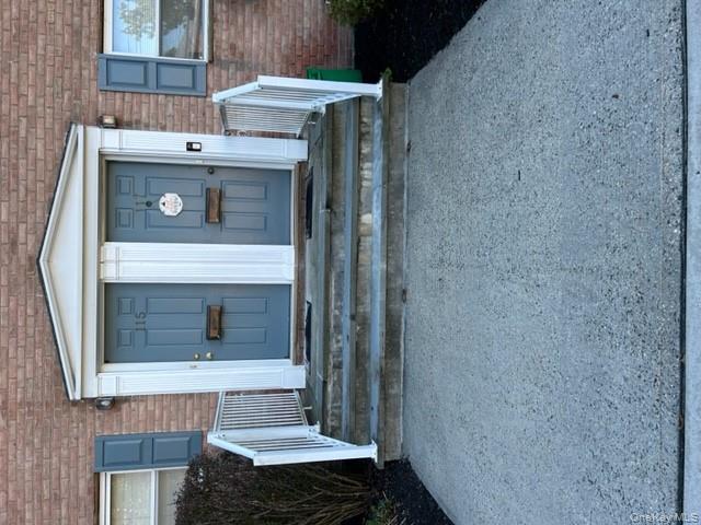 115 Meyer Oval, Pearl River, NY 10965