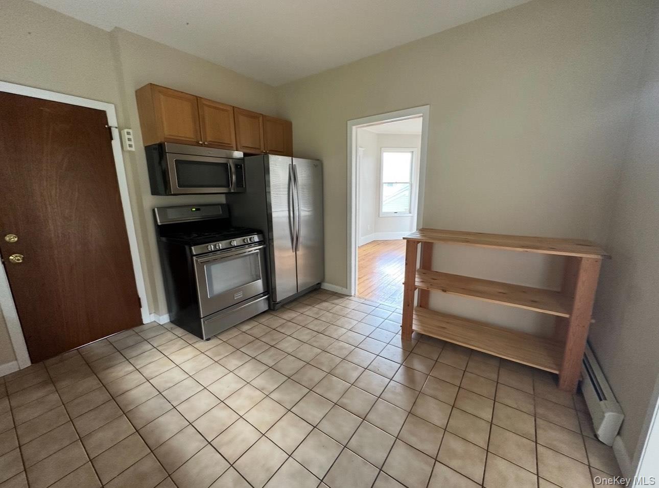 85 Grand Avenue, Pearl River, NY 10965