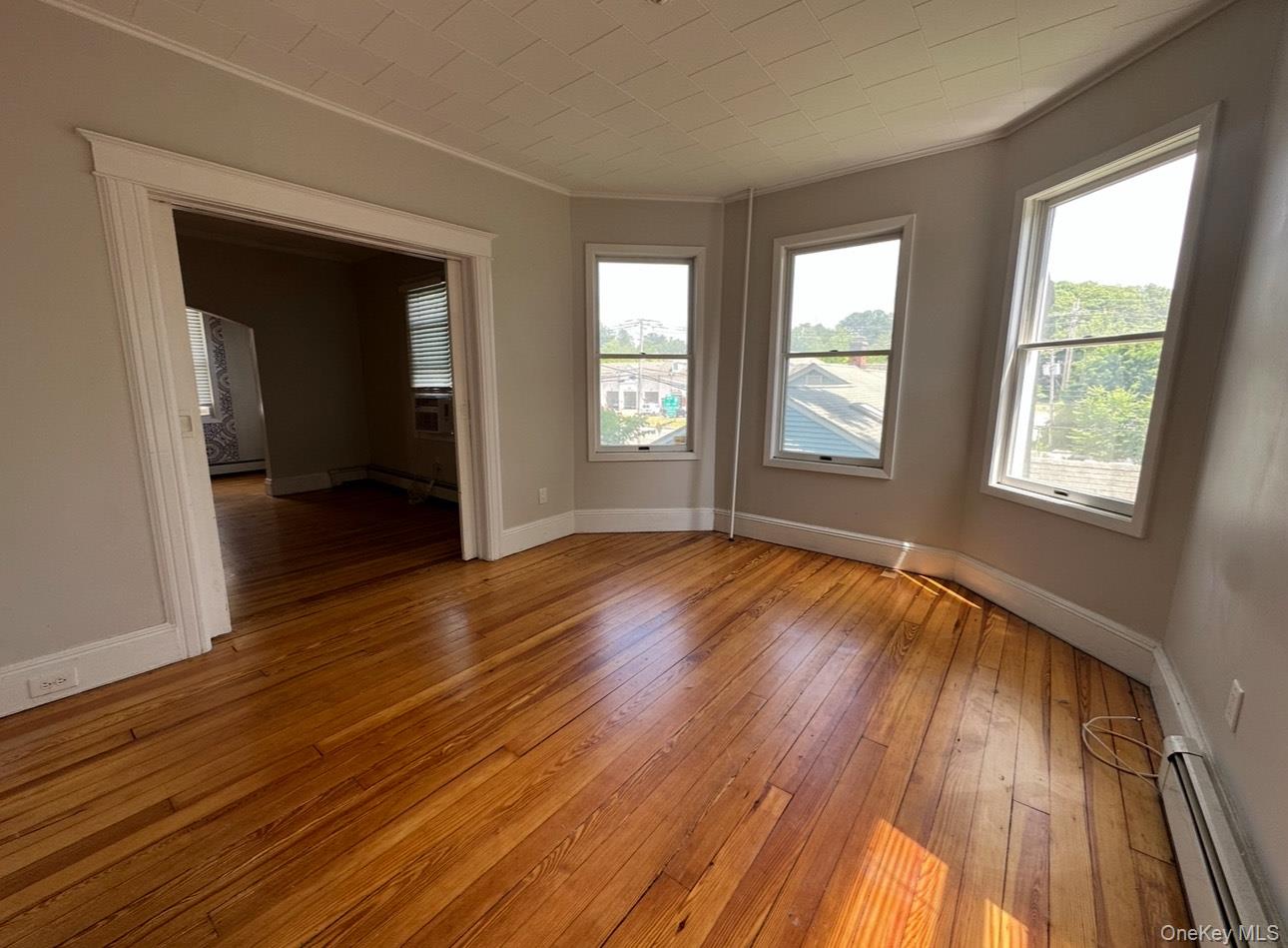 85 Grand Avenue, Pearl River, NY 10965