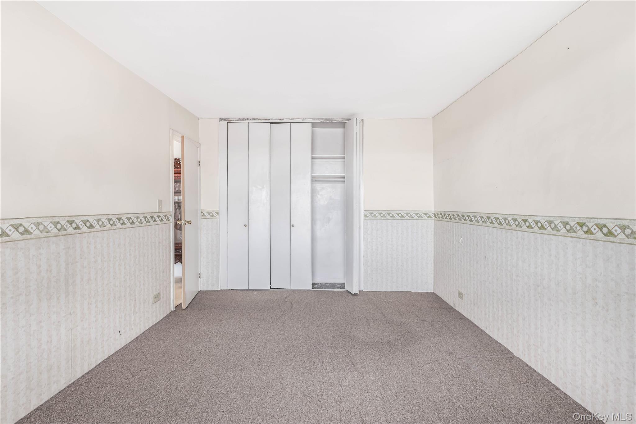 61-25 97th Street # 15F, Rego Park, NY 11374