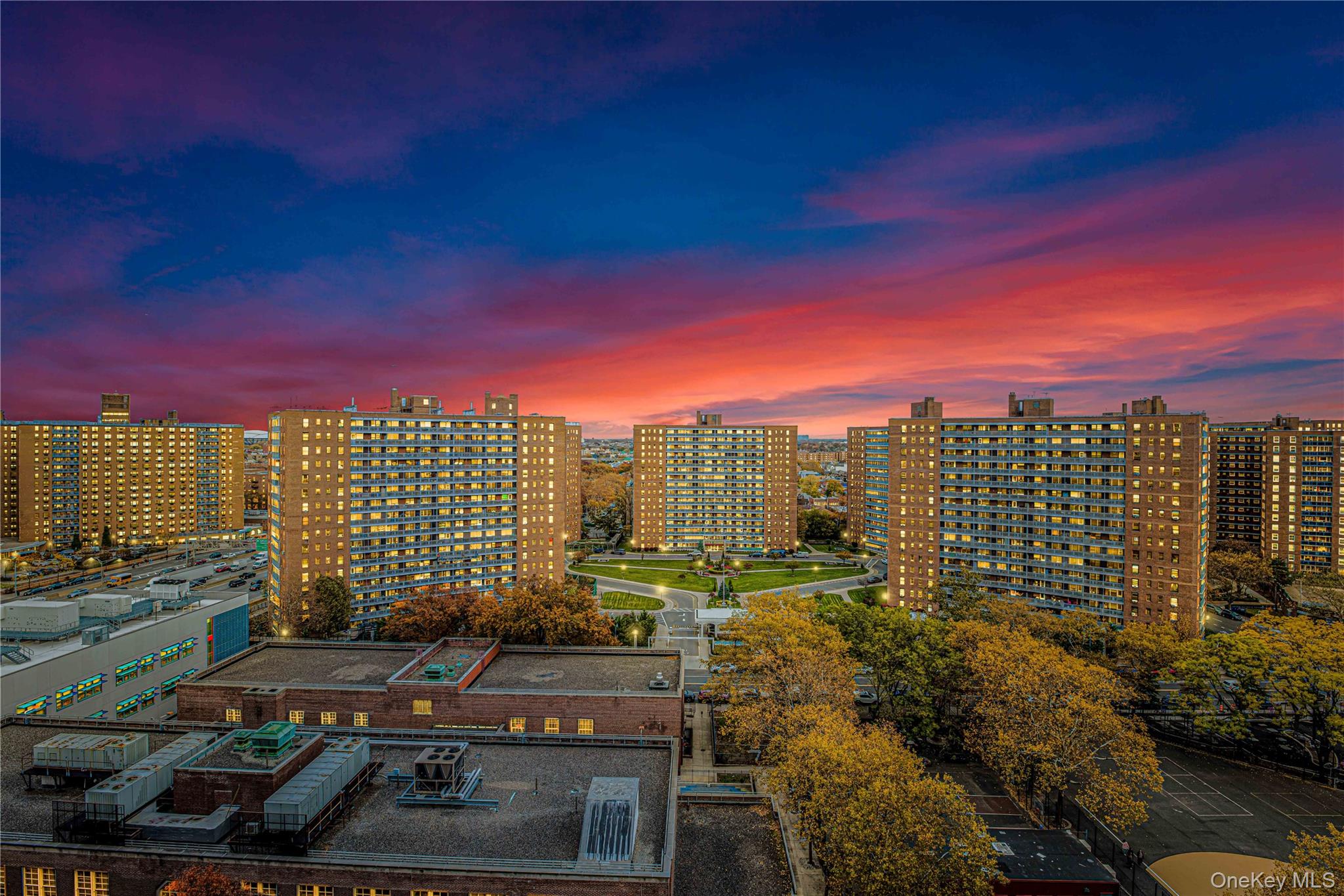 61-25 97th Street # 15F, Rego Park, NY 11374