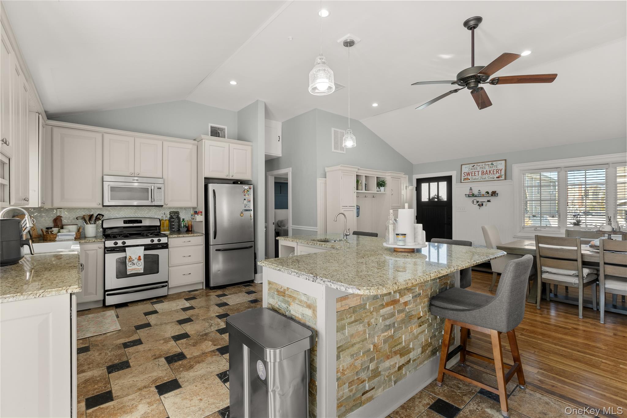 12 Georgia Road, Amityville, NY 11701