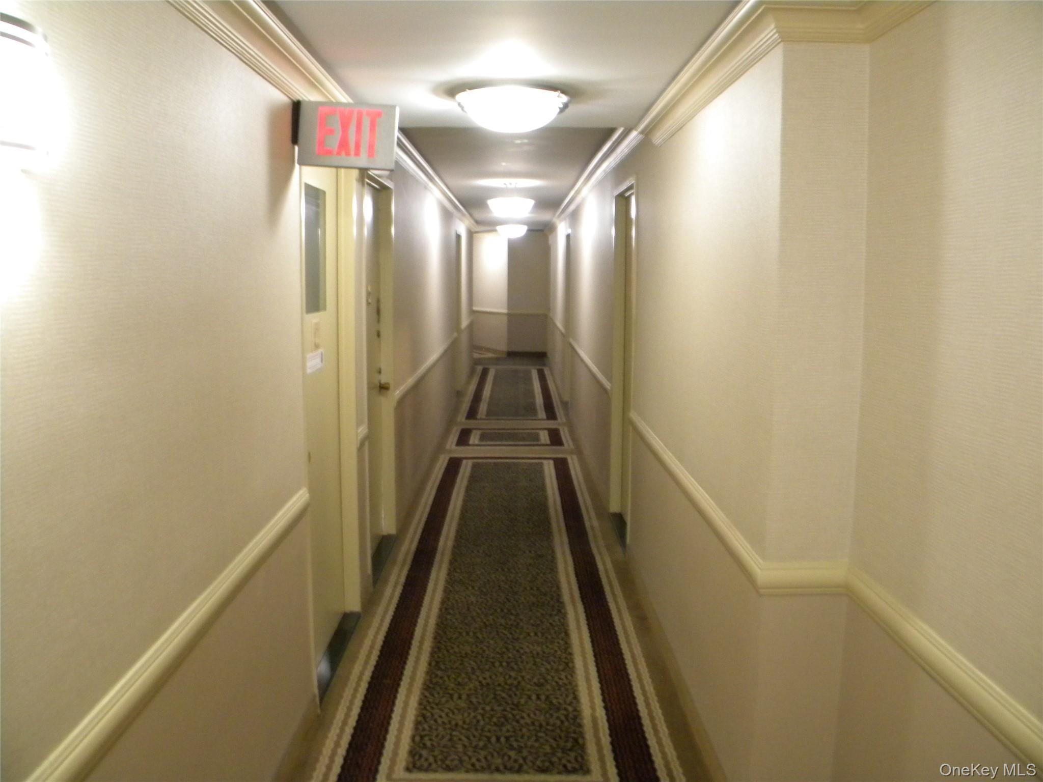 70-25 Yellowstone Boulevard # 17Q, Forest Hills, NY 11375