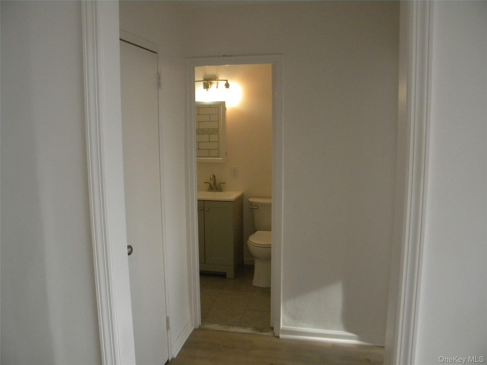 70-25 Yellowstone Boulevard # 17Q, Forest Hills, NY 11375