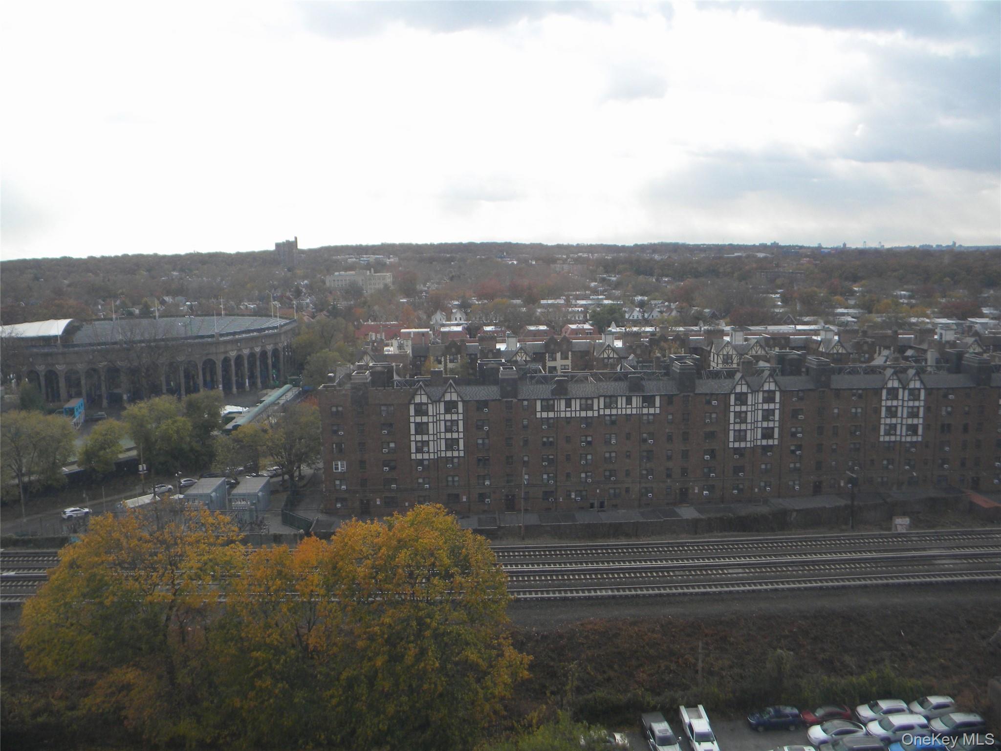 70-25 Yellowstone Boulevard # 17Q, Forest Hills, NY 11375