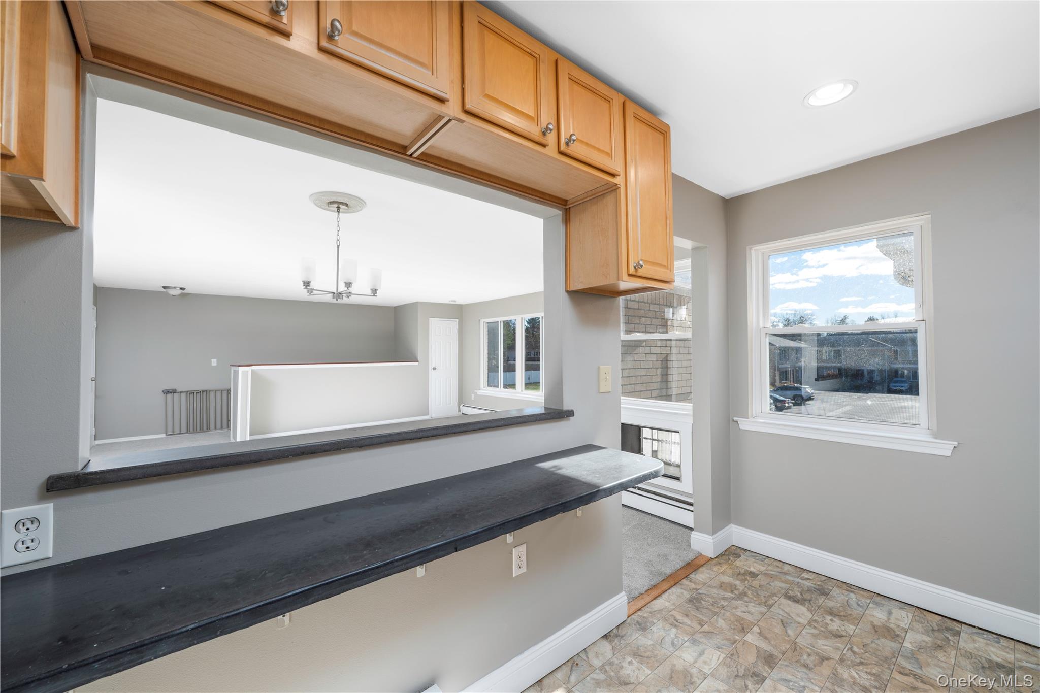 250 Beechwood Avenue # 23B, Poughkeepsie, NY 12601