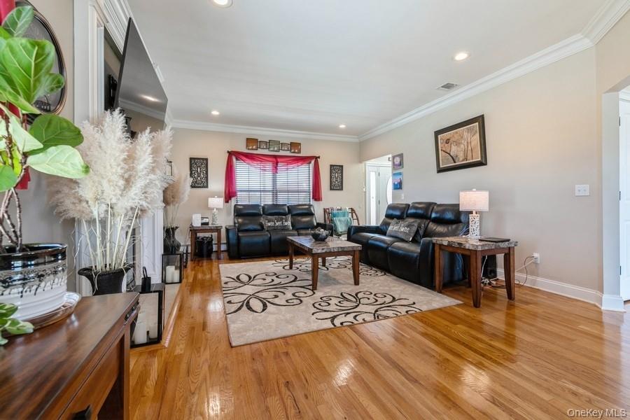 49 Calverton (Canterbury) Court, Wading River, NY 11792