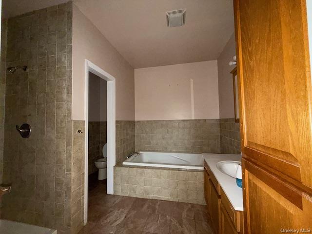 532 Roosa Gap Road, Bloomingburg, NY 12721