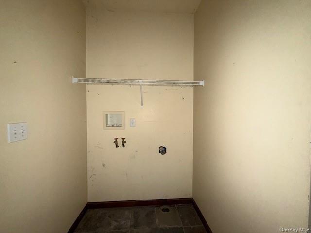 532 Roosa Gap Road, Bloomingburg, NY 12721