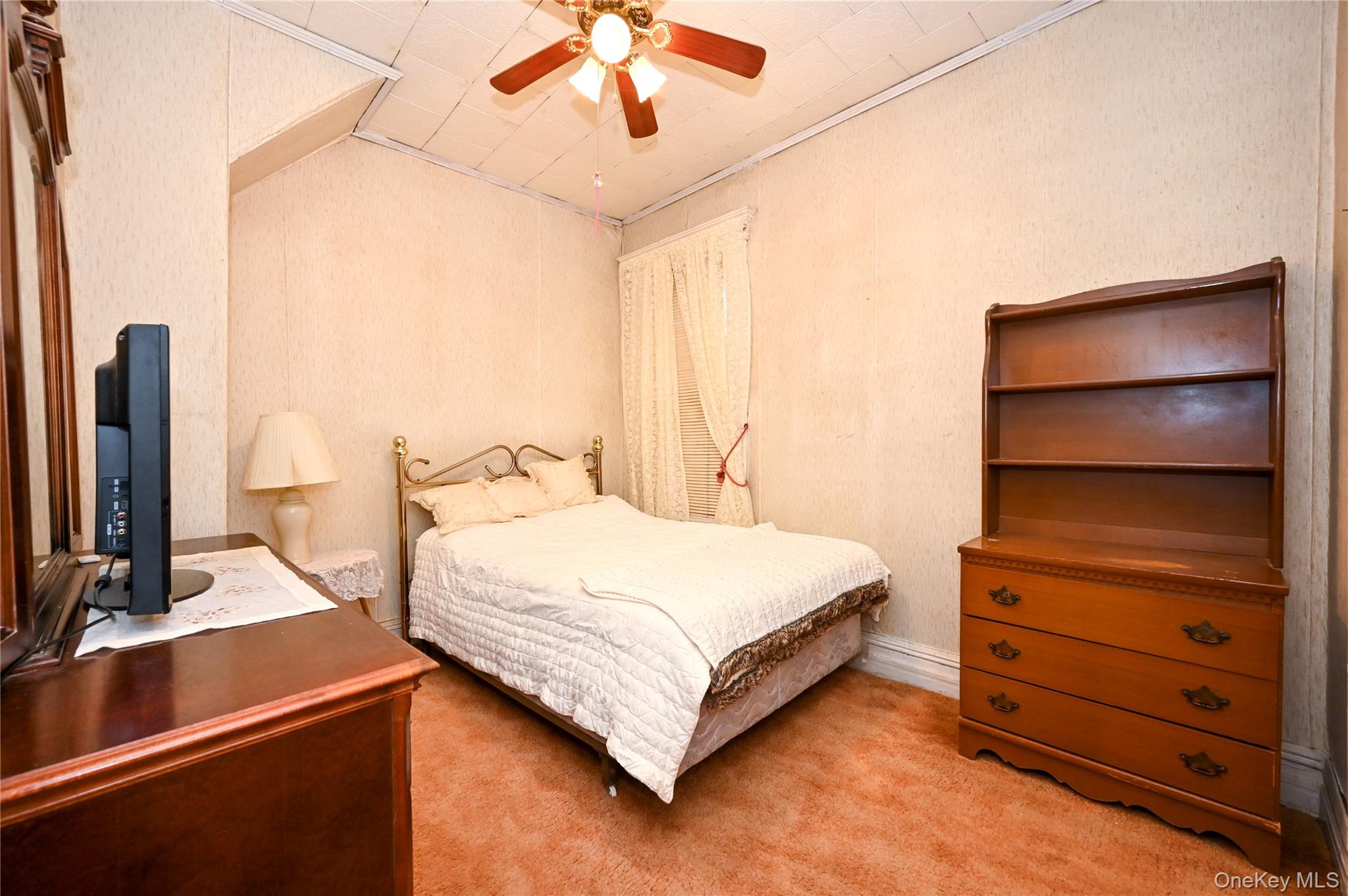 84-23 90 Street, Woodhaven, NY 11421