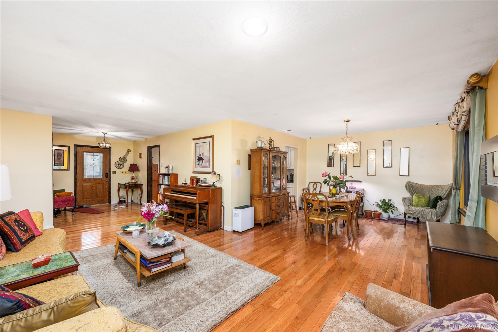 630 Union Valley Road, Mahopac, NY 10541