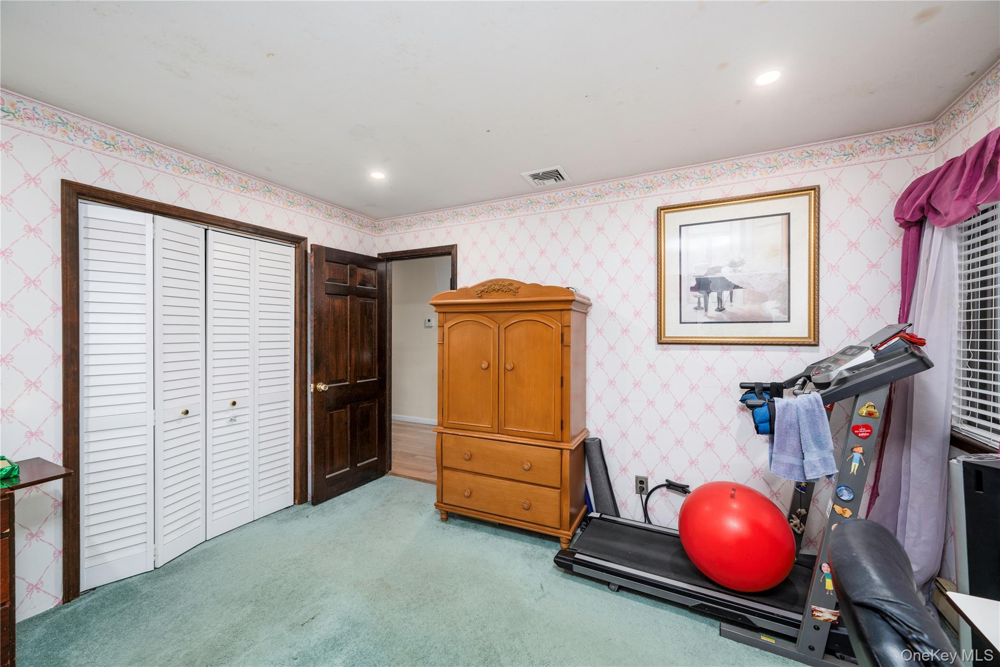 630 Union Valley Road, Mahopac, NY 10541