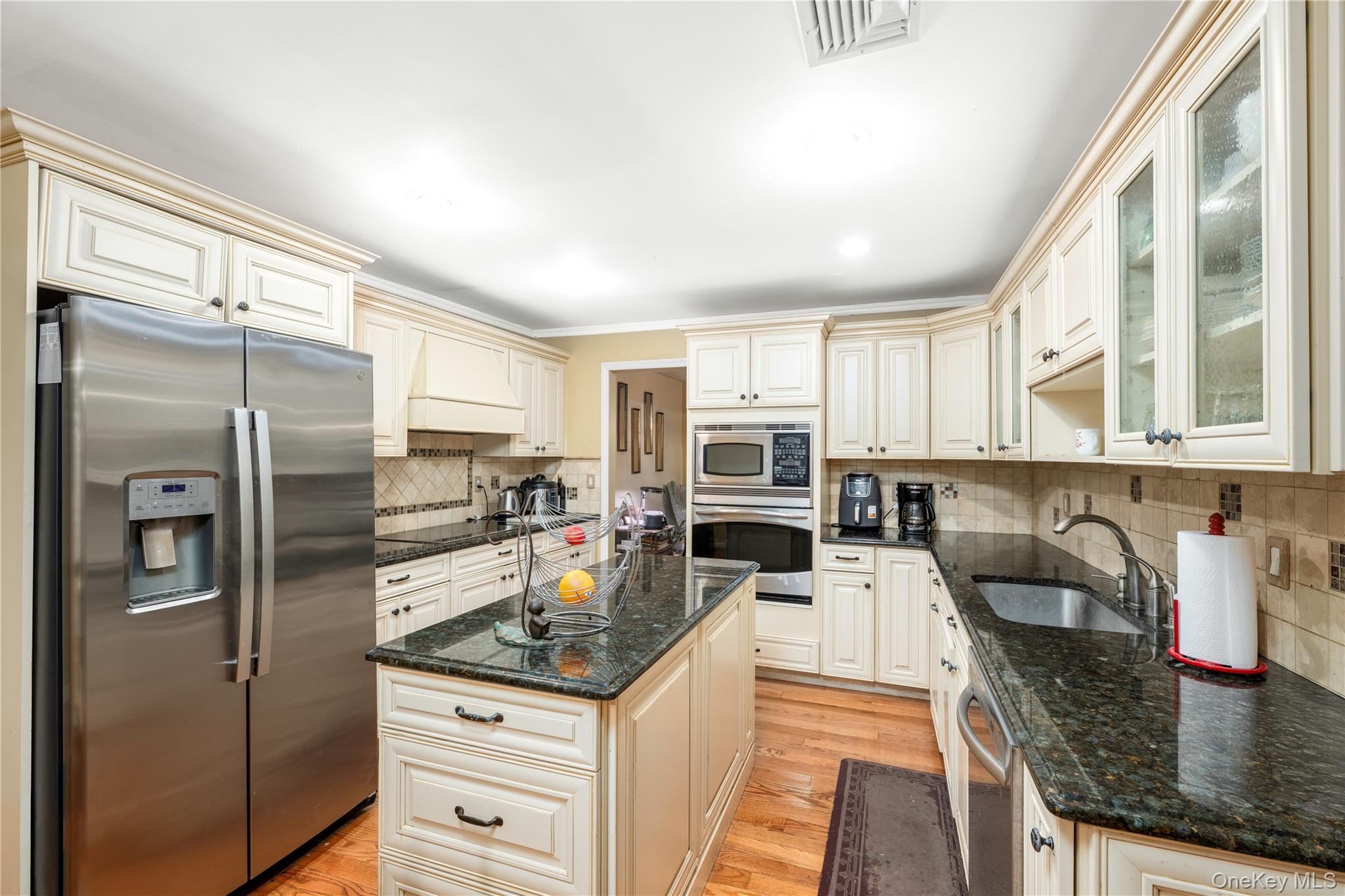 630 Union Valley Road, Mahopac, NY 10541