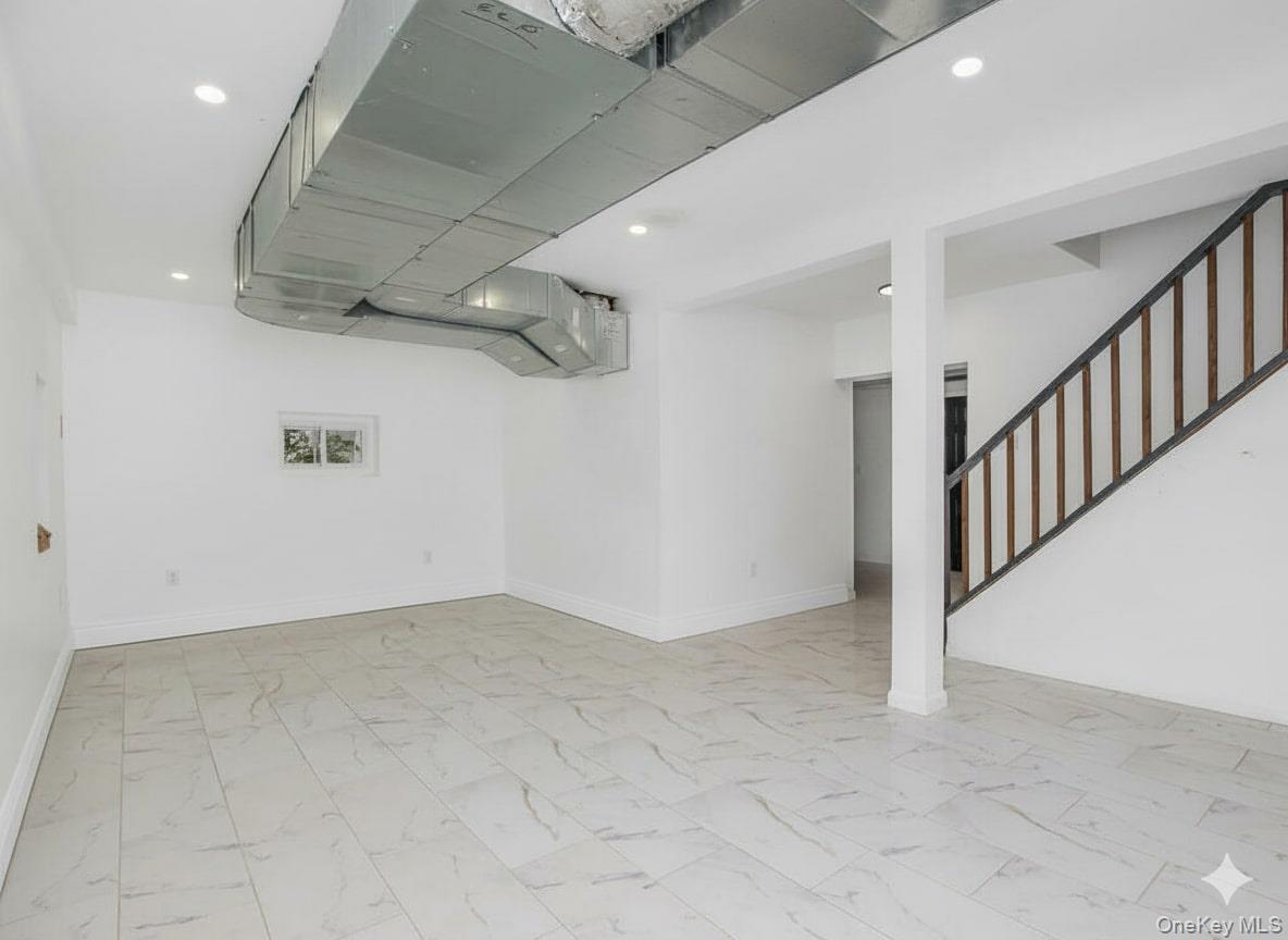 25 Linn ( aka 183 Putnam Avenue) Place, Yonkers, NY 10705