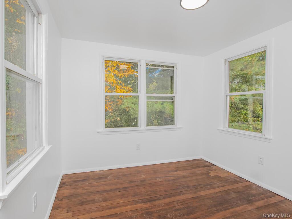 25 Linn ( aka 183 Putnam Avenue) Place, Yonkers, NY 10705