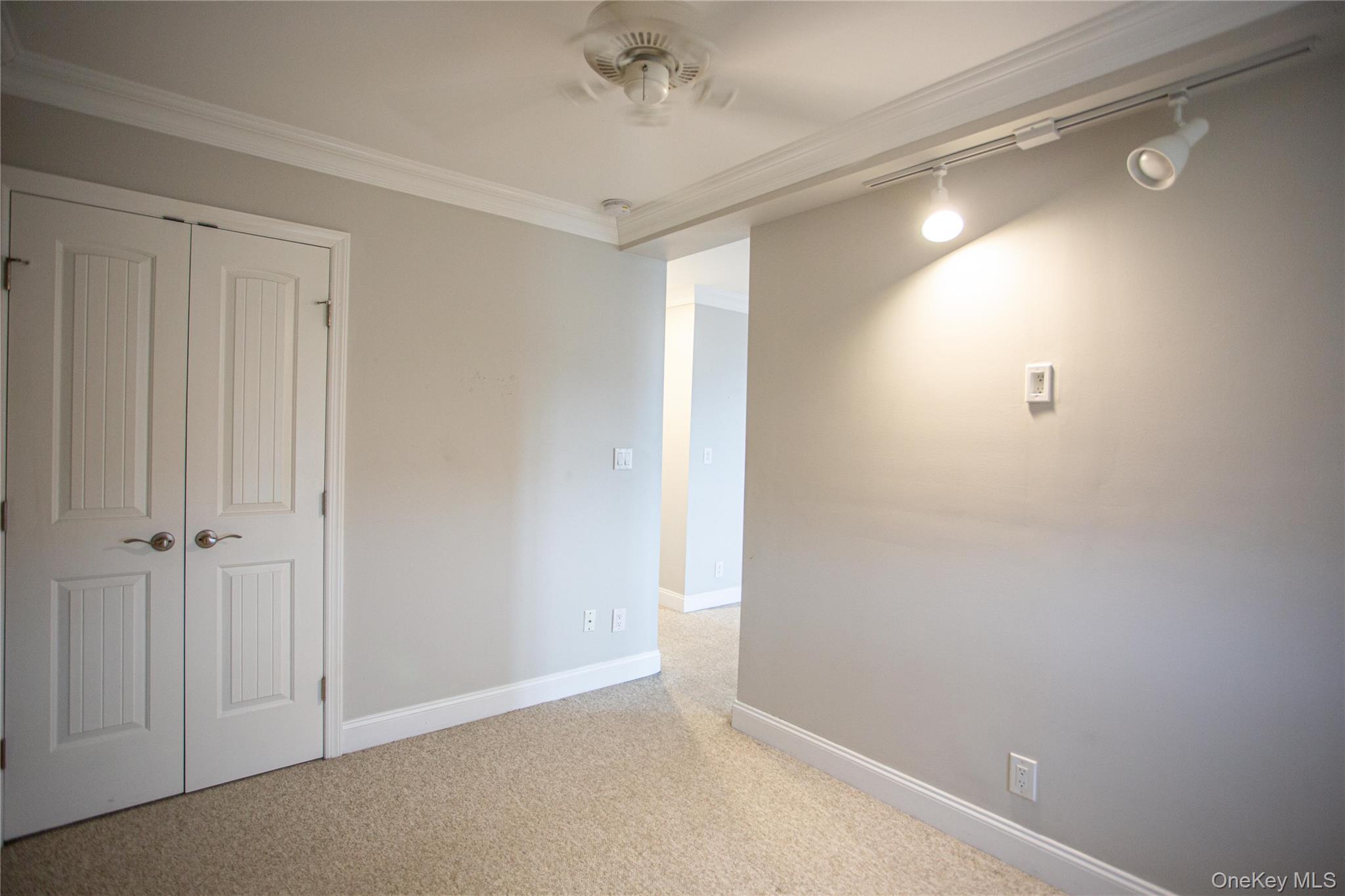 2 Richmond Road # 4k, Lido Beach, NY 11561