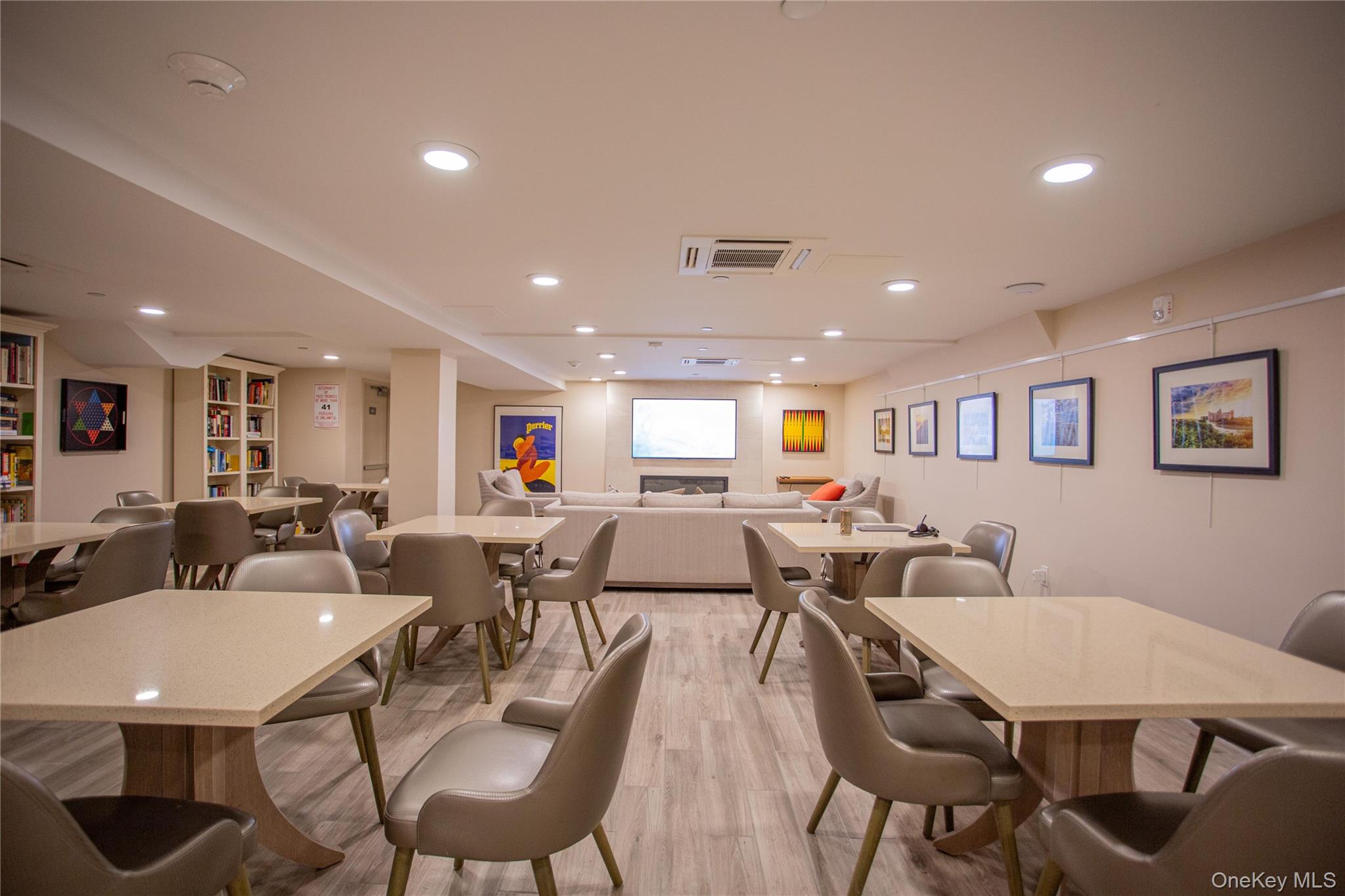 2 Richmond Road # 4k, Lido Beach, NY 11561