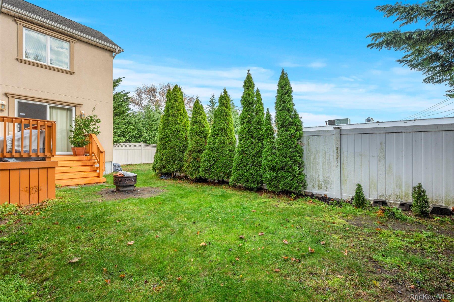 2261 Willow Street, Wantagh, NY 11793