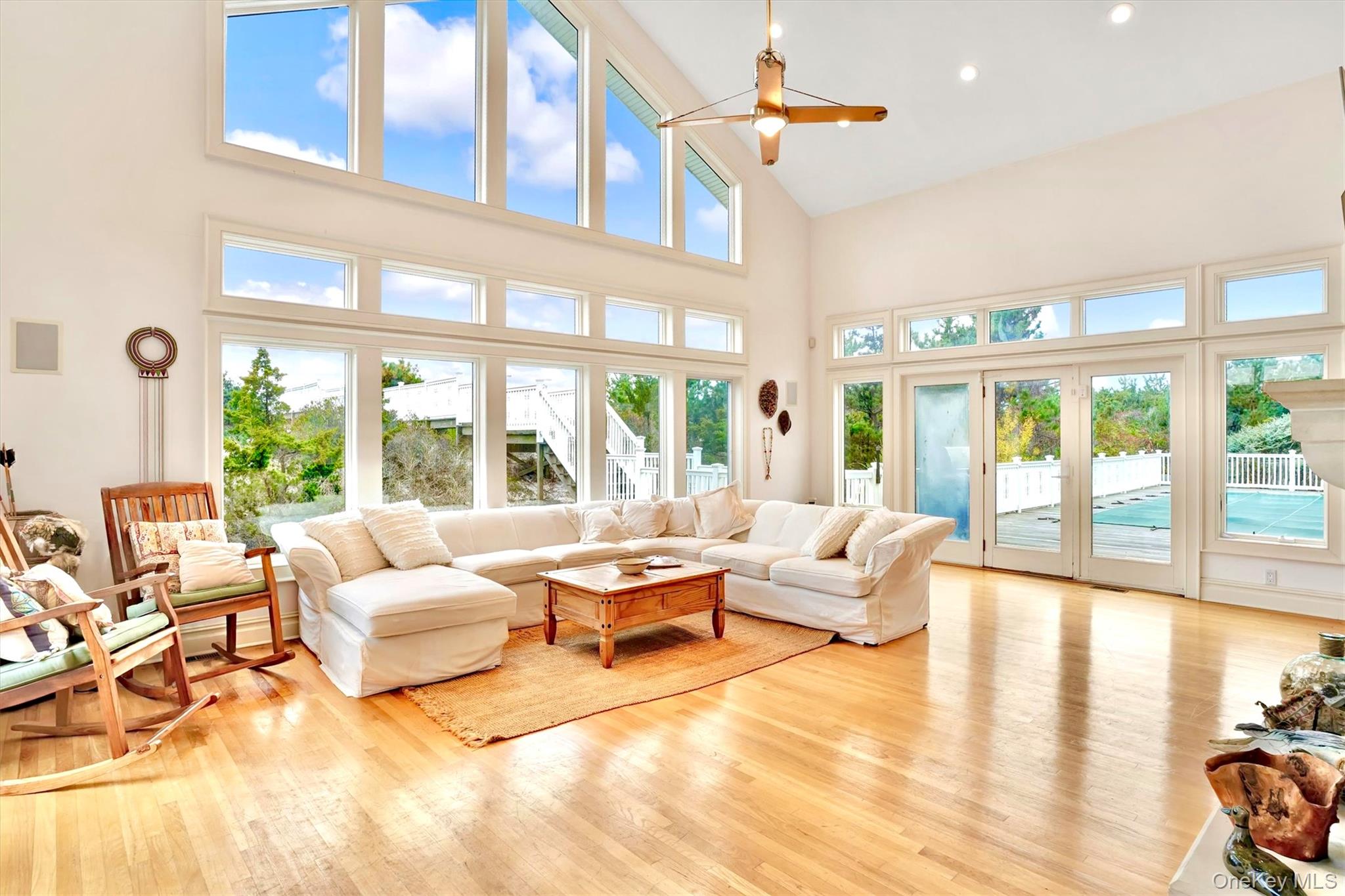 605 Dune Road, Westhampton, NY 11977