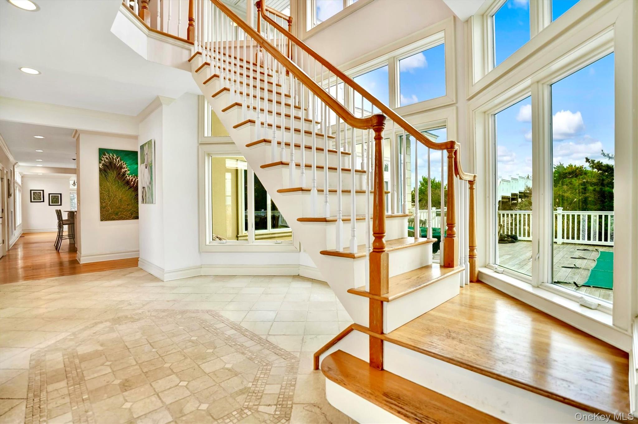 605 Dune Road, Westhampton, NY 11977