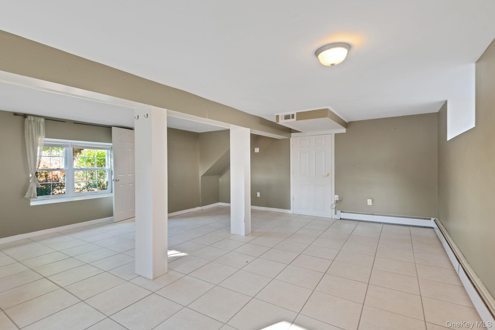 37 Pressler Road, Newburgh, NY 12589