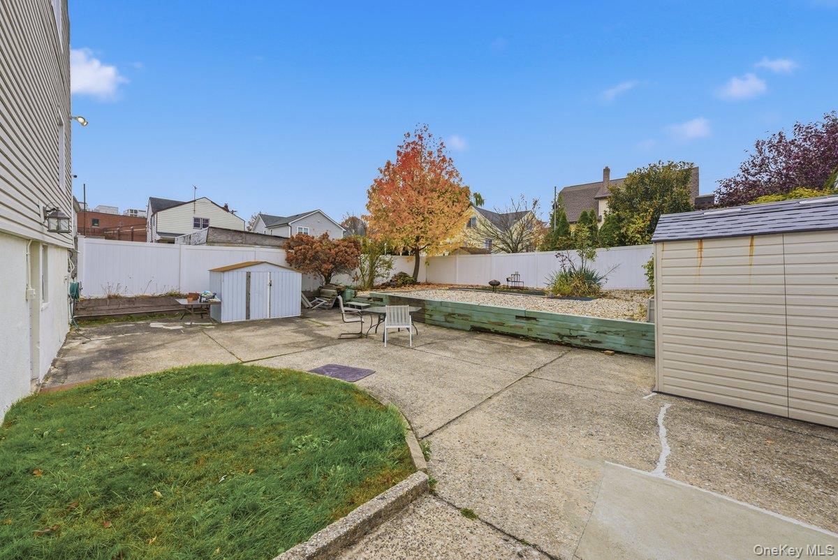 11 Woodbine Street, Yonkers, NY 10704