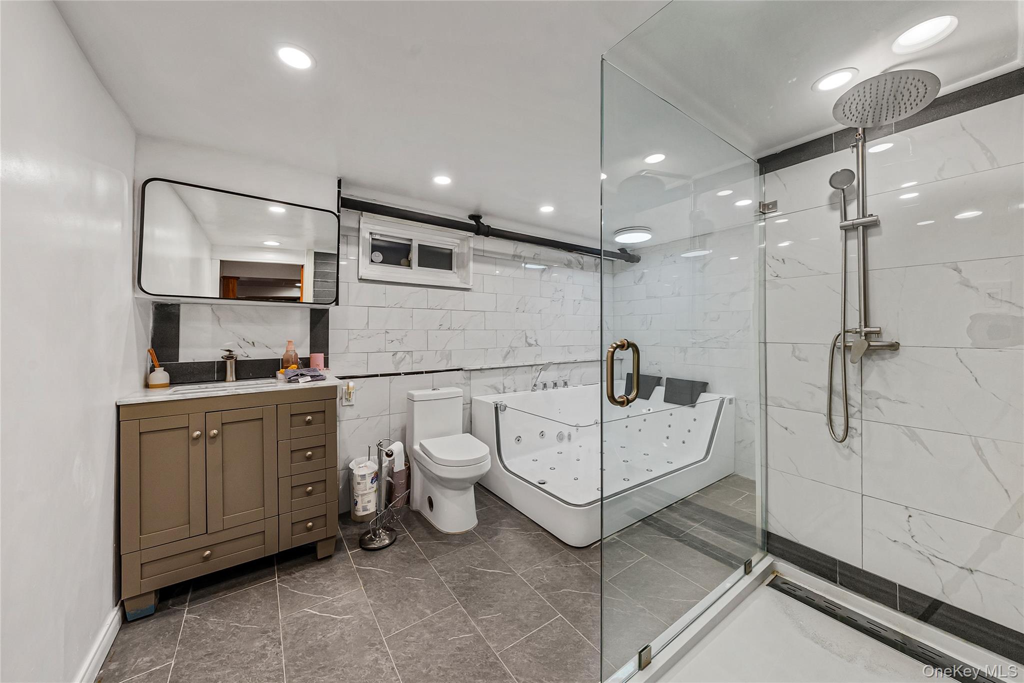 11 Woodbine Street, Yonkers, NY 10704