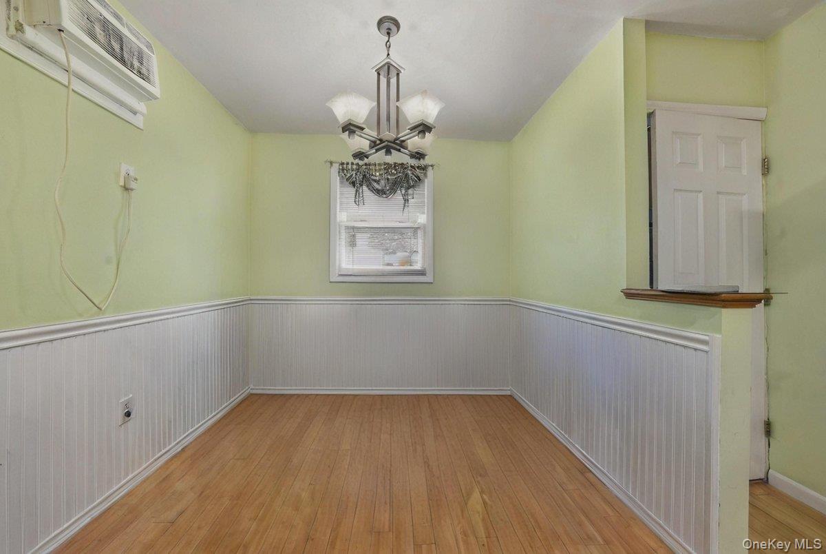 11 Woodbine Street, Yonkers, NY 10704