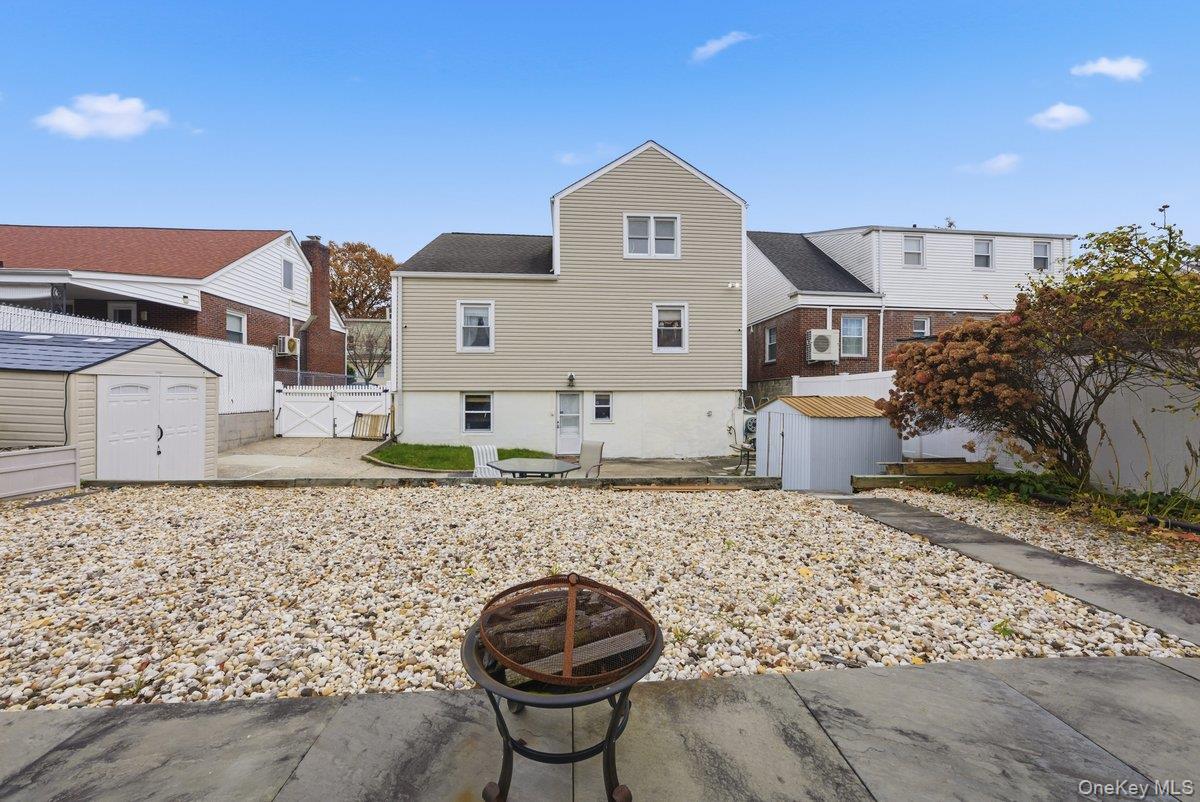 11 Woodbine Street, Yonkers, NY 10704