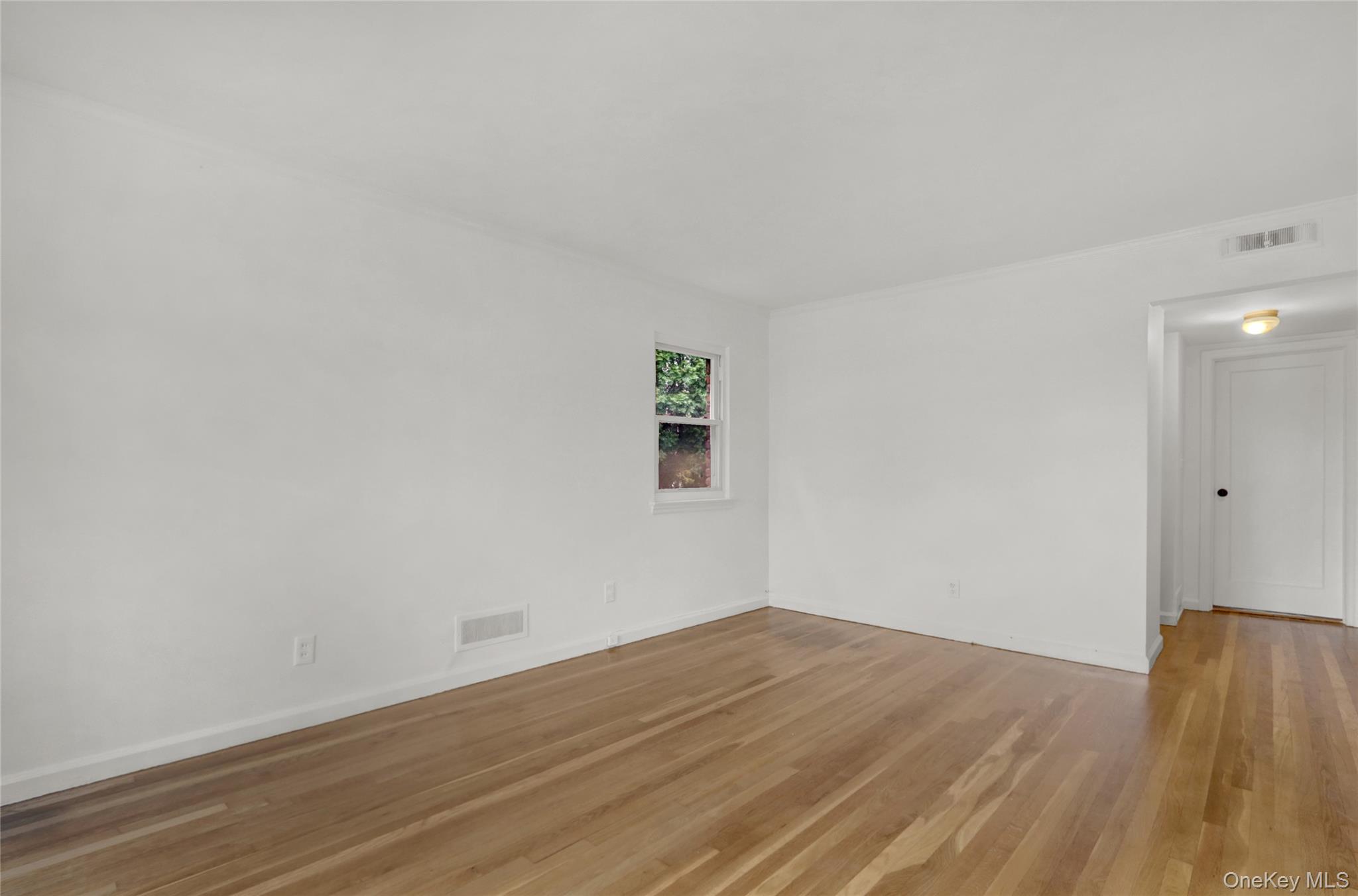 330 Harvard Road S # Whole House, Garden City South, NY 11530