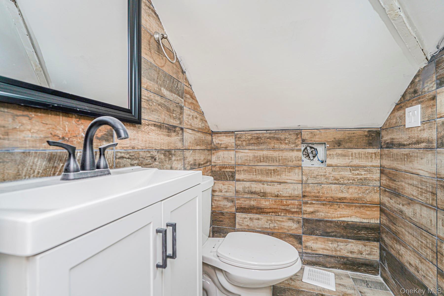 617 E 52nd Street, Brooklyn, NY 11203